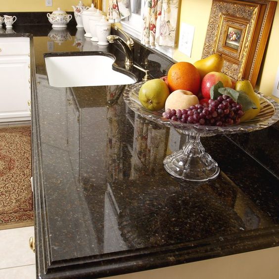 Dark Green Uba Tuba Granite Countertops , Polished Granite Stone